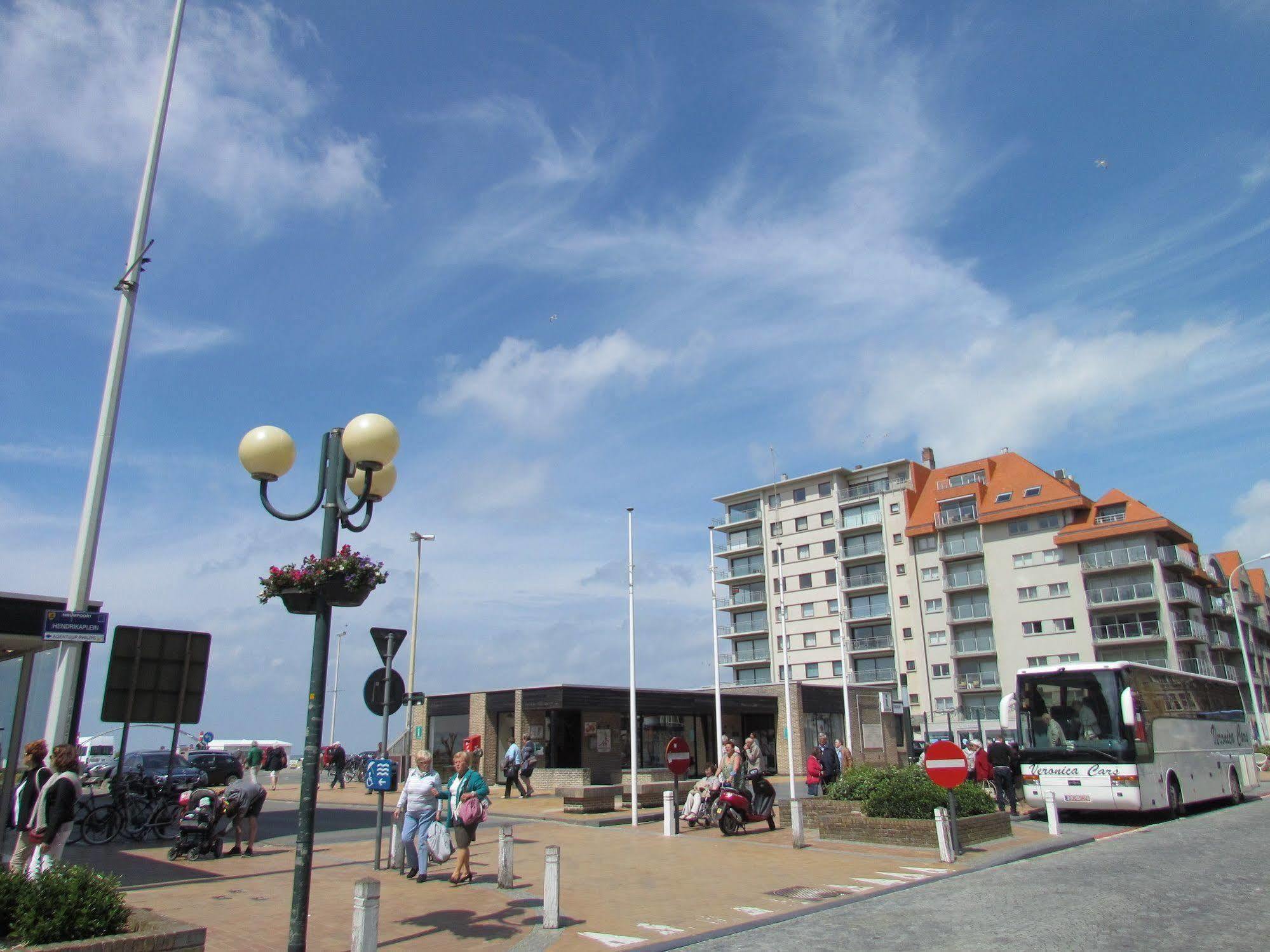 Hotel Uilenspiegel Nieuwpoort Kültér fotó